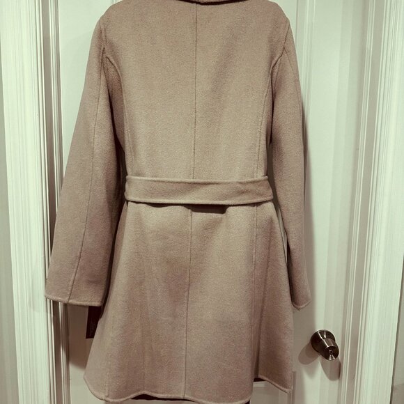 New Tahari Camel Shawl Collar Belted Wrap Coat, Size L (NWT) - Picture 12 of 15
